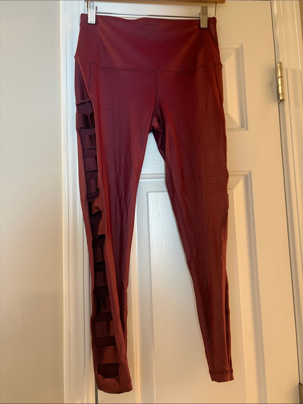 Victoria’s Secret Sport High-Rise Wine Red Leggings with Side Cut Out Detail